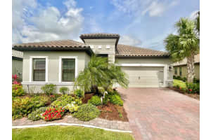 1741 Goblet Cove St, KISSIMMEE
