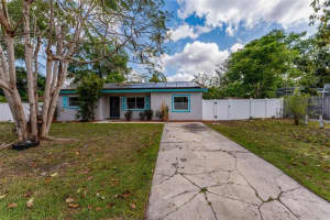 710 East Ct, LONGWOOD