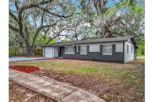 1611 HAMPTON ROAD, LEESBURG, FL 34748 Sold 07/10/25
