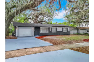 1611 HAMPTON ROAD, LEESBURG, FL 34748 Sold 07/10/25