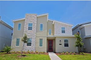 4213 Paragprah Dr, KISSIMMEE