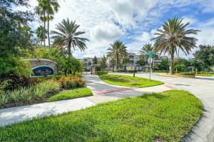 3300 Whitestone Cir #201, KISSIMMEE