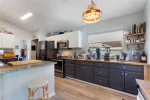 219 BREEZY OAKS CT, DAVENPORT, FL 33896 Sold 05/29/25