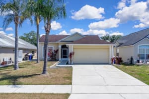 2049 SHANNON LAKES BOULEVARD, KISSIMMEE, FL 34743 - MLS#MFRS5124446