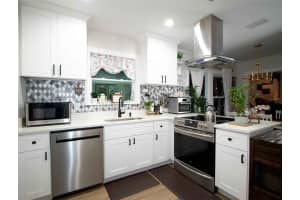 1504 MINNESOTA STREET, ORLANDO, FL 32803 - MLS#MFRS5124487