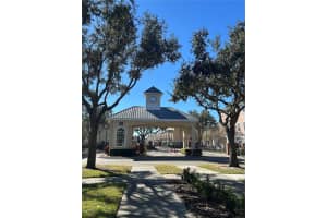 6685 QUEENS BOROUGH AVENUE, ORLANDO, FL 32835 - MLS#MFRS5124687