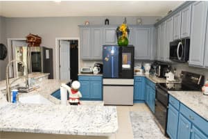 5240 RISHLEY RUN WAY, MOUNT DORA, FL 32757 - MLS#MFRS5124713