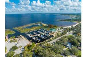 300 GRAPE AVE, ST CLOUD, FL 34772 Sold 05/22/25