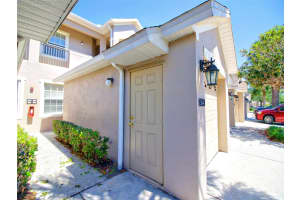 9435 MYRTLE CREEK LANE, ORLANDO, FL 32832 Sold 10/17/25