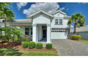 1443 Bunker Dr, DAVENPORT
