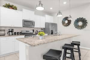 7211 OAKMOSS LOOP, DAVENPORT, FL 33837 - MLS#MFRS5125429