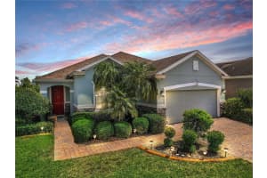 1416 Lexington Ave, DAVENPORT