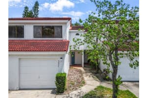 5077 ERNST COURT, ORLANDO, FL 32819 Sold 08/14/25