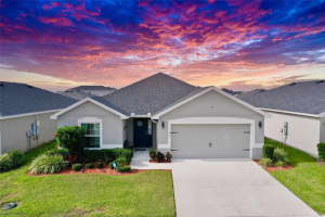 561 Vittorio Dr, WINTER HAVEN