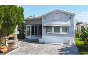 9000 Us Hwy 192 #214, CLERMONT
