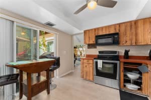 5053 MAUI CIRCLE, ORLANDO, FL 32808 Sold 07/25/25