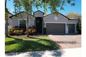 2888 SPRING BREEZE WAY, KISSIMMEE, FL 34744 Sold 08/11/25
