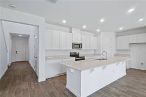 741 LAKE DELL AVENUE, DUNDEE, FL 33838 - MLS#MFRS5125968
