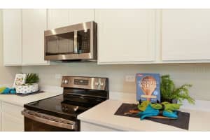 733 LAKE DELL AVENUE, DUNDEE, FL 33838 - MLS#MFRS5126024