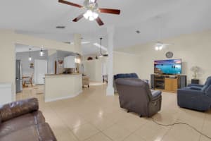 2398 QUEENSWOOD CIRCLE, KISSIMMEE, FL 34743 Sold 08/13/25