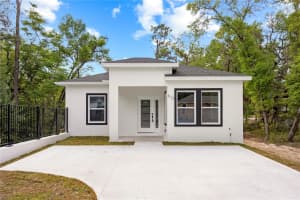 610 E Euclid Ave, DELAND