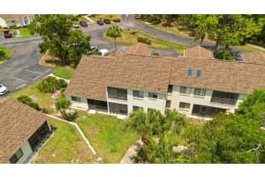 8054 PICKETTS COURT, WEEKI WACHEE, FL 34613 Sold 06/17/25