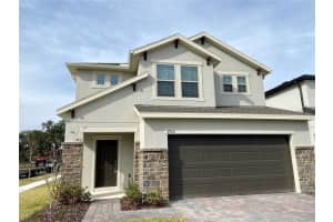 2922 Crest Dr, KISSIMMEE