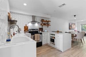5234 EAGLESMERE DRIVE, ORLANDO, FL 32819 - MLS#MFRS5126575