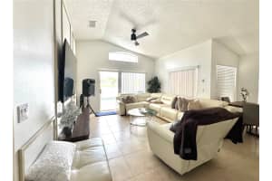 2711 EMERSON LANE, KISSIMMEE, FL 34743 - MLS#MFRS5126613