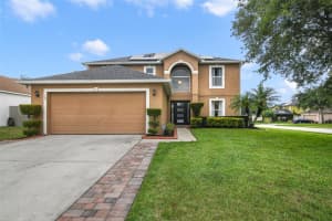 102 ROYALTY CIRCLE, SANFORD, FL 32771 Sold 11/14/25