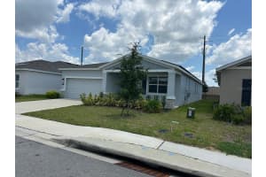 2075 PUNCH BOWL AVENUE, DAVENPORT, FL 33837 - MLS#MFRS5126806