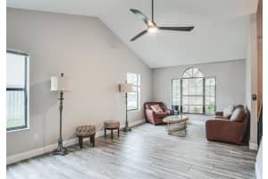 483 STILLWATER DRIVE, OVIEDO, FL 32765 Sold 09/02/25