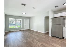220 HILLSIDE DRIVE, LAKELAND, FL 33803 Sold 08/12/25