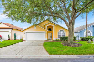 1113 Casterton Cir, DAVENPORT