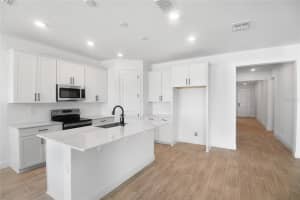 159 WATERSTONE LOOP, TAVARES, FL 32778 - MLS#MFRS5127278