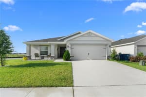 1524 Fleur Dr, DAVENPORT