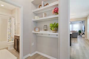 8042 GLENLLOYD AVENUE, WINTER GARDEN, FL 34787 Sold 08/25/25