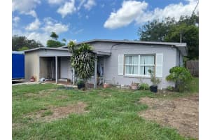 1009 KENMORE DRIVE, BRANDON, FL 33510 Sold 09/03/25
