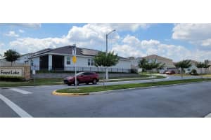 1556 ASPEN AVENUE, DAVENPORT, FL 33837 - MLS#MFRS5127472