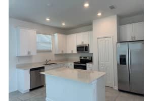 2300 BROOK MARSH LOOP, KISSIMMEE, FL 34747 - MLS#MFRS5127512