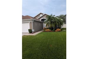 5921 LAKE CHAMPLAIN DRIVE, ORLANDO, FL 32829 - MLS#MFRS5127516