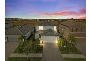 6288 Winding Pine Dr, NOKOMIS
