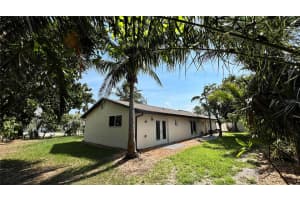 560 GATEWAY DRIVE, MERRITT ISLAND, FL 32952 Sold 07/02/25