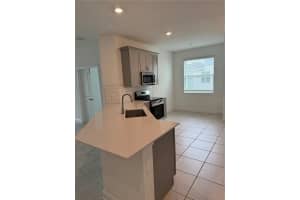 4053 REDBRIDGE LOOP, DAVENPORT, FL 33837 - MLS#MFRS5127633