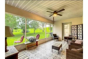 30 LAKE DIAMOND AVENUE, OCALA, FL 34472 - MLS#MFRS5127677
