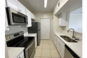 1020 SIENA PARK BOULEVARD, KISSIMMEE, FL 34747 - MLS#MFRS5127689