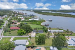 203 PARKWOOD LANE, EDGEWATER, FL 32132 - MLS#MFRS5127725