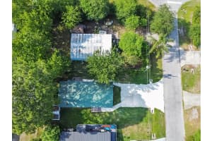 54735 WILLIAMS STREET, ASTOR, FL 32102 - MLS#MFRS5127753