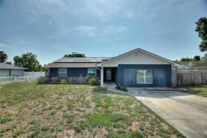 31 Lake Link Cir Se, WINTER HAVEN