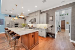 10836 ROYAL CYPRESS WAY, ORLANDO, FL 32836 - MLS#MFRS5128082